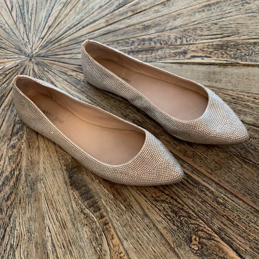 Gianni Bini sparkly pointy toe flats size 7
